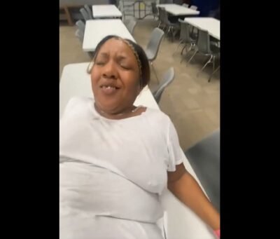 Principal got fucked by her favorite student